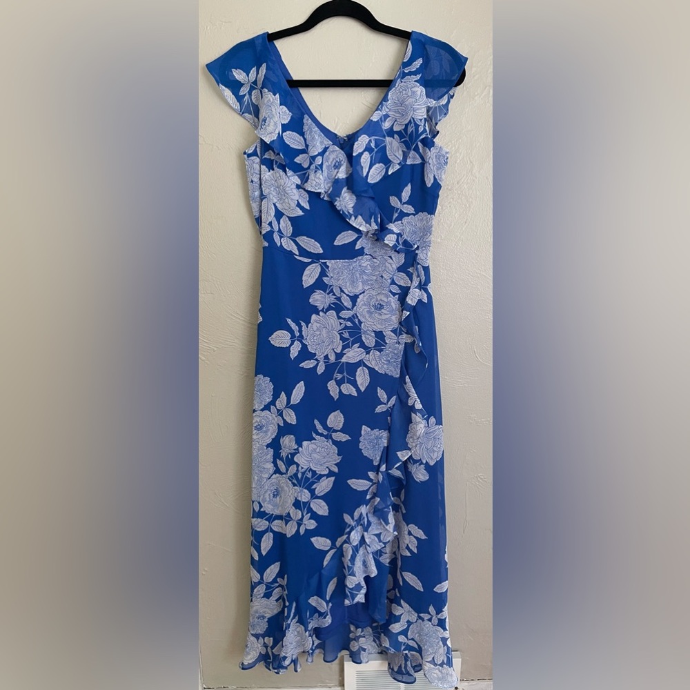 Women’s Blue Floral Dress